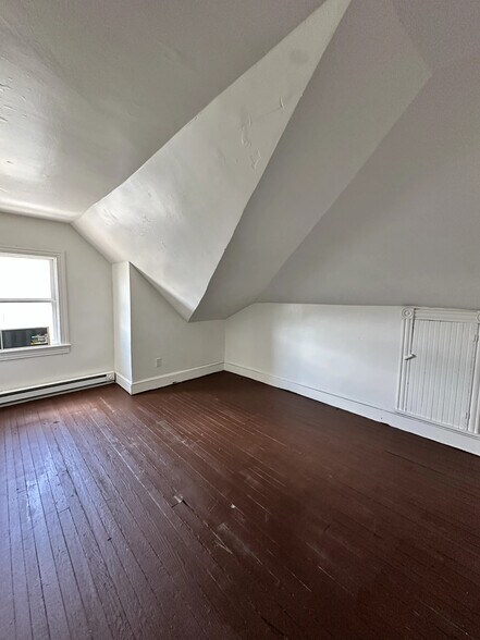 More Photos Of 214-216 W Ridge St, Lansford Apartments For Sale