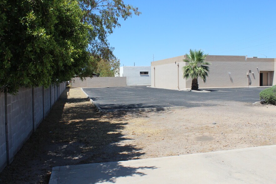 More Photos Of 3520 N 16th St, Phoenix Office For Sale