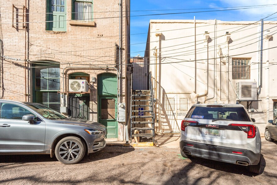 More Photos Of 40 Main St, Bisbee General Retail For Sale