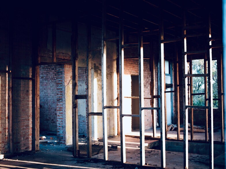 More Photos Of 3250 Charles Page Blvd, Tulsa Flex For Sale