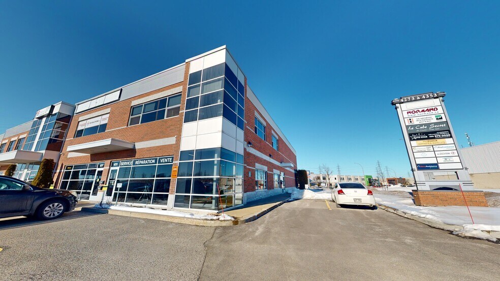 More Photos Of 4273-4345 Des Laurentides (A-15) Desste E, Laval Office For Lease