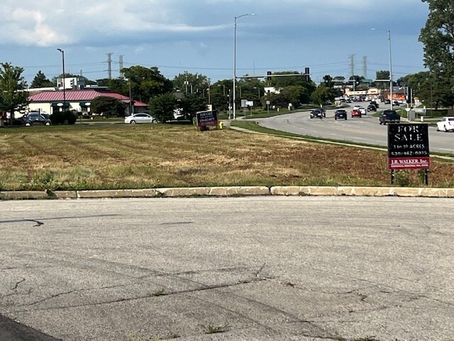 Primary Photo Of 450 S Schmale Rd, Carol Stream Land For Sale