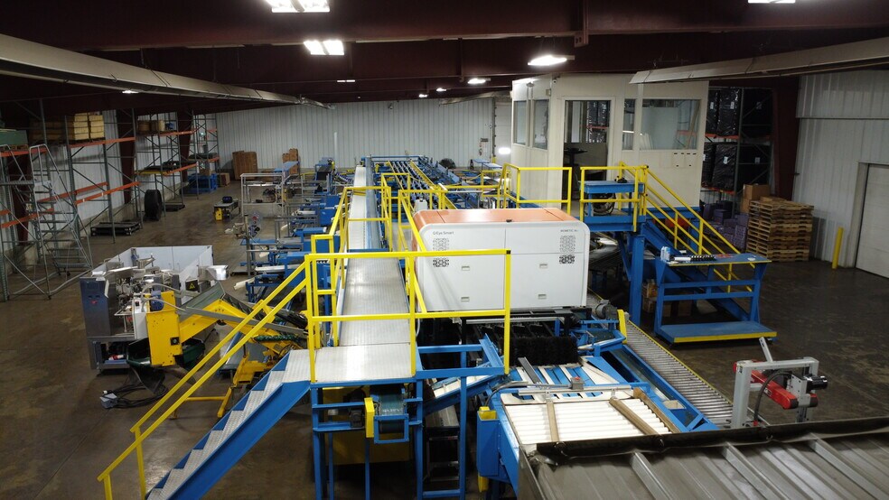 More Photos Of 36 Hull Ave, Clintondale Industrial For Sale