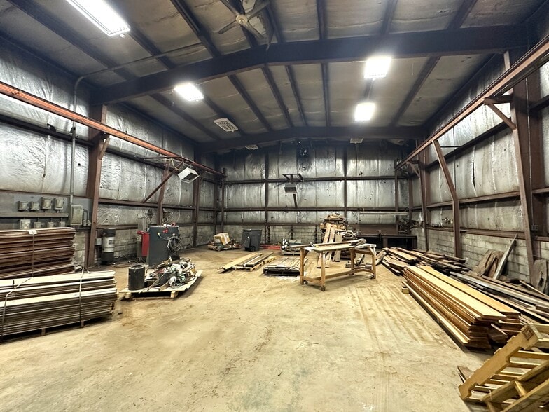 More Photos Of 3731 W Alexandersville Bellbrook Rd, Dayton Warehouse For Sale