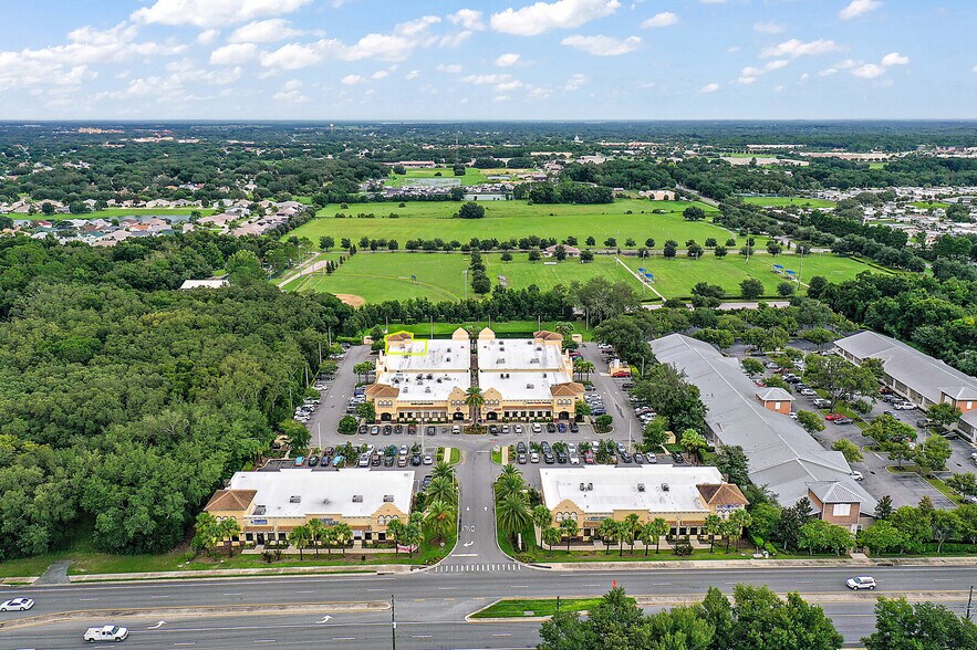 More Photos Of 809 County Road 466, The Villages Medical For Sale