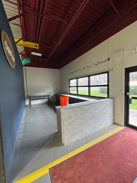 More Photos Of 245 Old Egg Harbor Rd, West Berlin Manufacturing For Lease