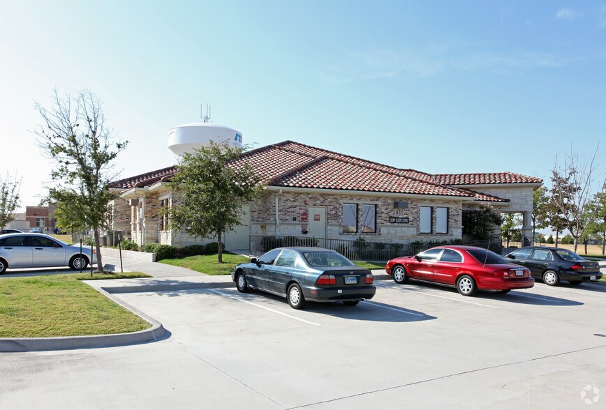 More Photos Of 935 W Exchange Pky, Allen Office For Sale