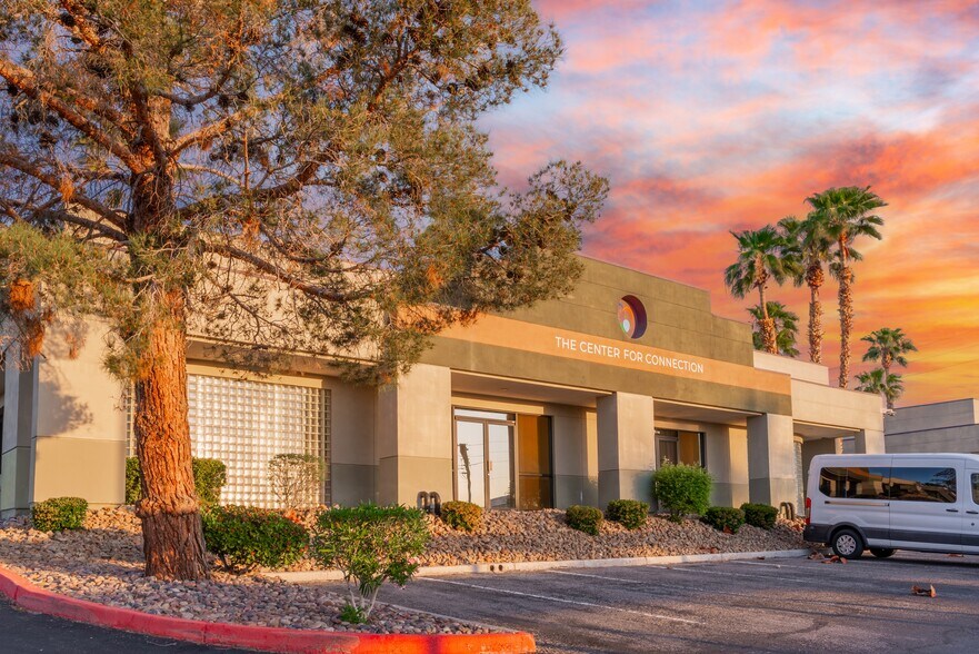 More Photos Of 2685 S Rainbow Blvd, Las Vegas Office For Sale