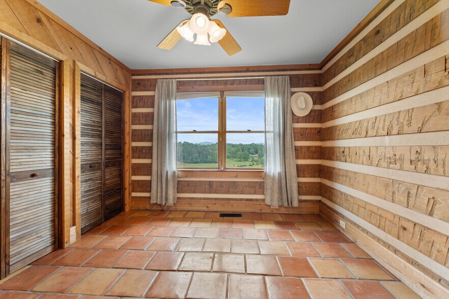 More Photos Of 102 Cross Creek Ln, Warne Land For Sale