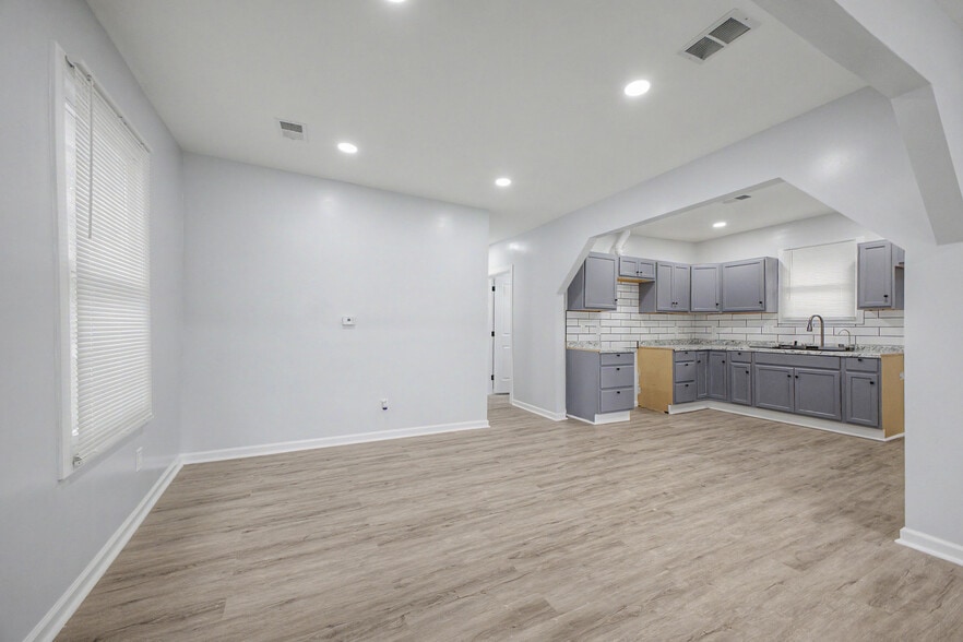 More Photos Of 3808 Monterey St, Detroit Apartments For Sale