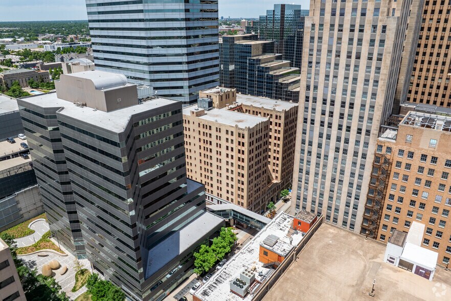 More Photos Of 119 N Robinson Ave, Oklahoma City Office For Lease