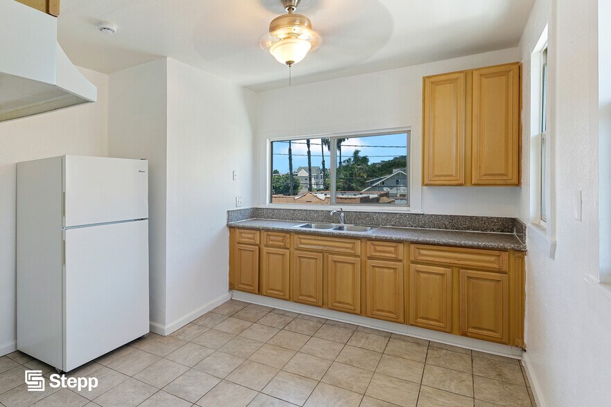 More Photos Of 1636 N Stanton Pl, Long Beach Apartments For Sale