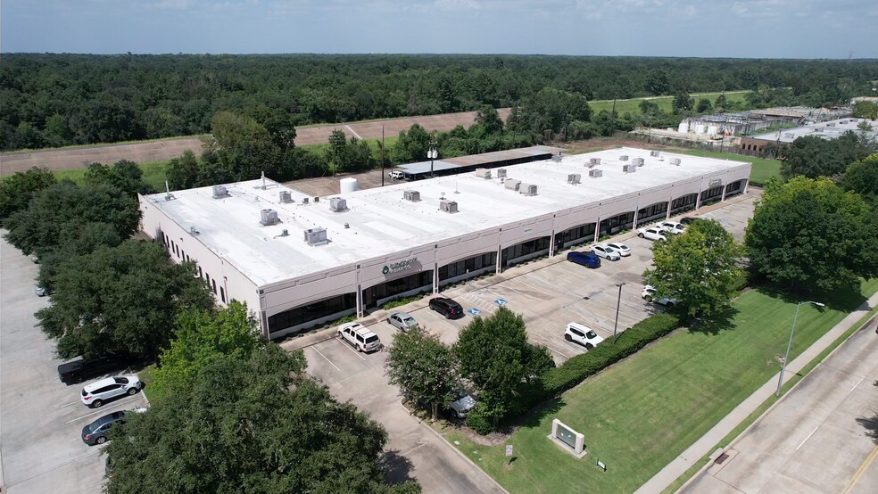 Primary Photo Of 16670-16700 Park Row, Houston Light Distribution For Lease