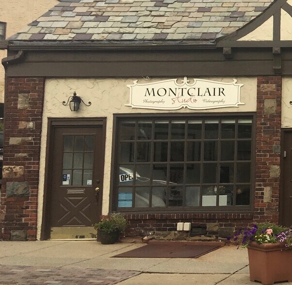 Primary Photo Of 547 Valley Rd, Montclair Storefront Retail Office For Lease