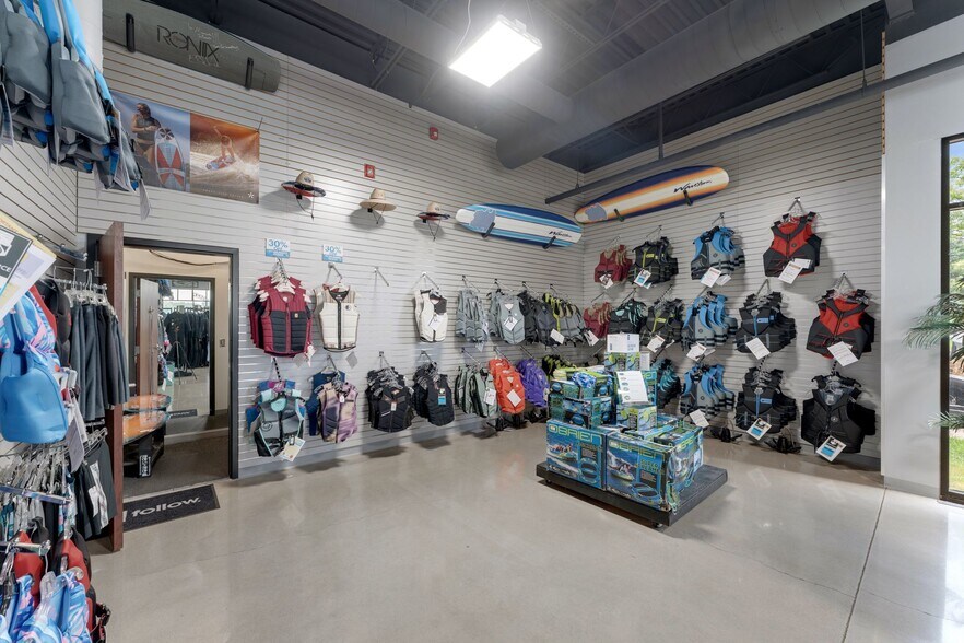 More Photos Of 720 Galpin Lake Rd, Excelsior Freestanding For Sale