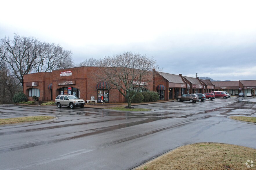 More Photos Of 4825 Trousdale Dr, Nashville Unknown For Lease