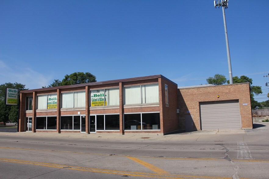 Primary Photo Of 9340 S Kedzie Ave, Evergreen Park Warehouse For Sale