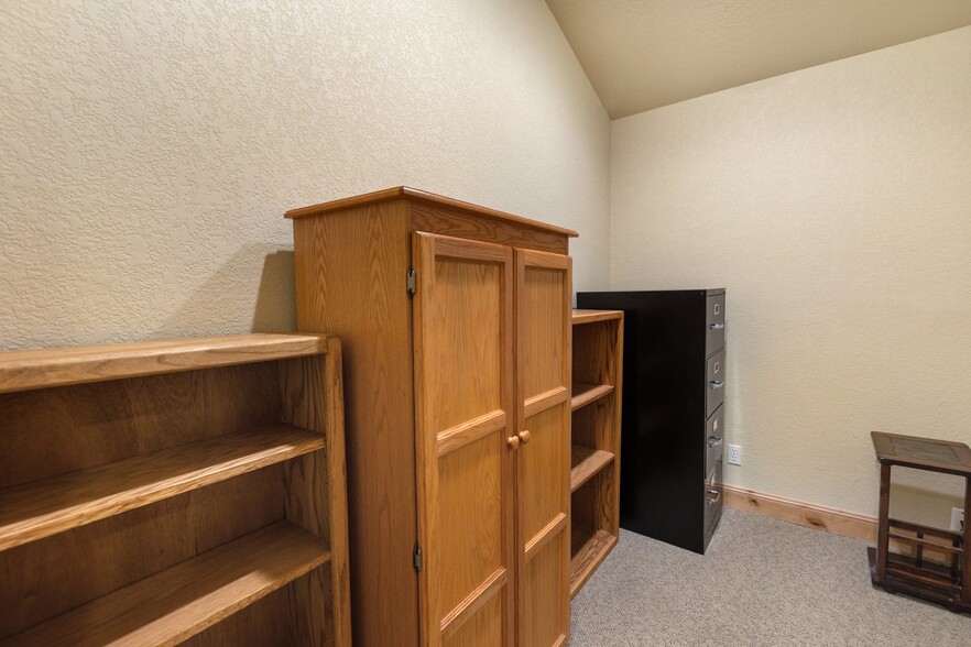 More Photos Of 350 N Pine St, Woodland Park Medical For Sale