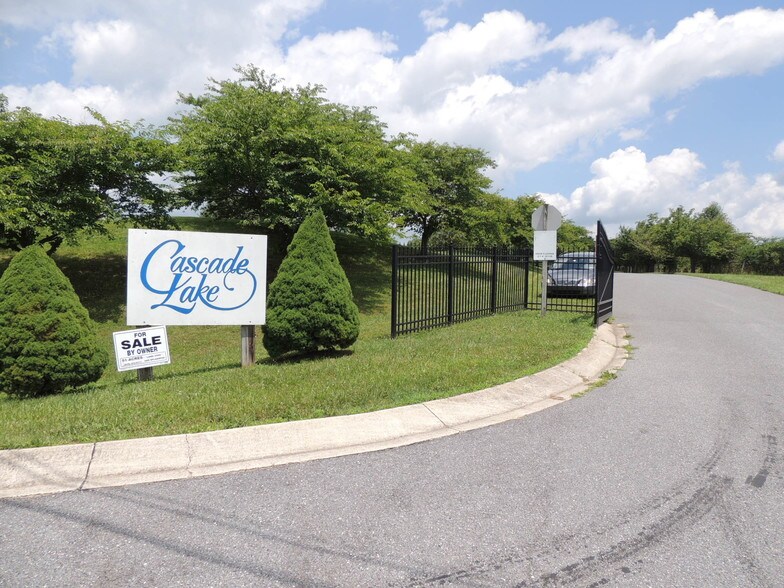 Primary Photo Of 2844 Snydersburg Rd, Hampstead Land For Sale