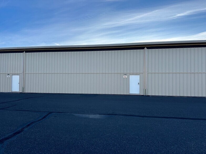 More Photos Of 336 Deinhard Ln, Mccall Airplane Hangar For Sale
