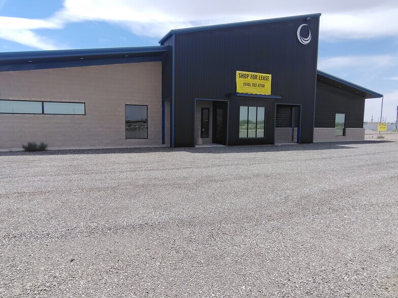 Primary Photo Of 155 US 285 N hwy, Pecos Warehouse For Sale