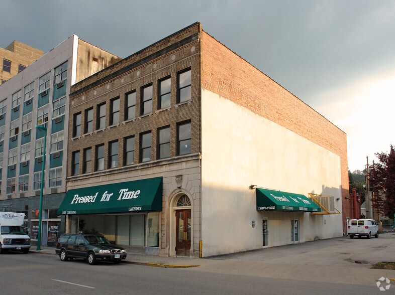 Primary Photo Of 1013 Quarrier St, Charleston Storefront For Lease