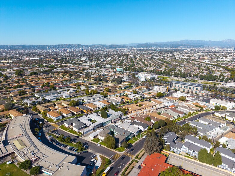 More Photos Of 4197 Marlton Ave, Los Angeles Multifamily For Sale