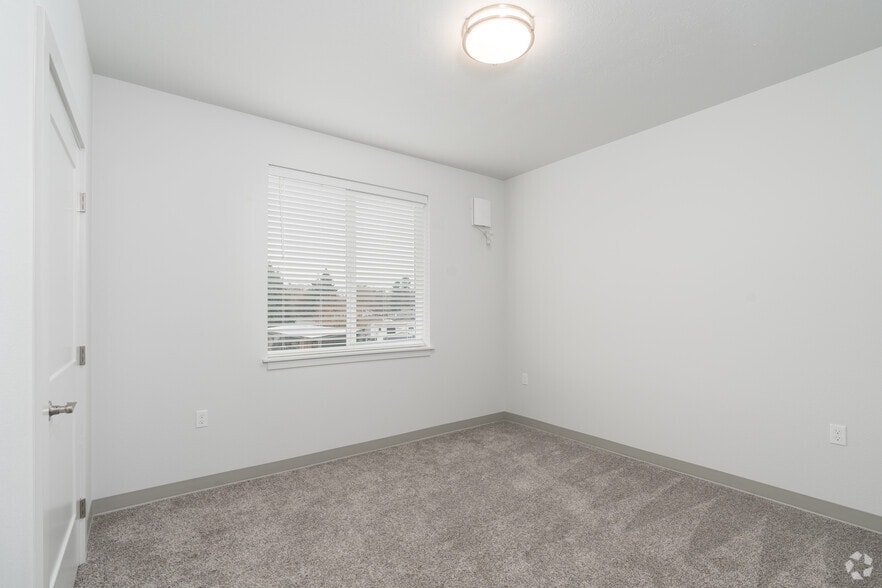More Photos Of , Spokane Valley Multifamily For Sale