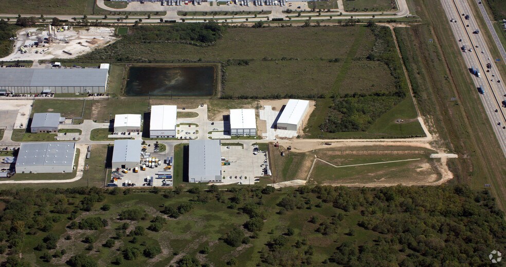 More Photos Of 500 Stonegate Dr, Katy Manufacturing For Lease