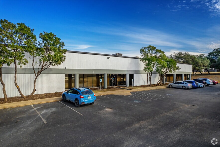 More Photos Of 12661-12679 Silicon Dr, San Antonio Light Distribution For Lease