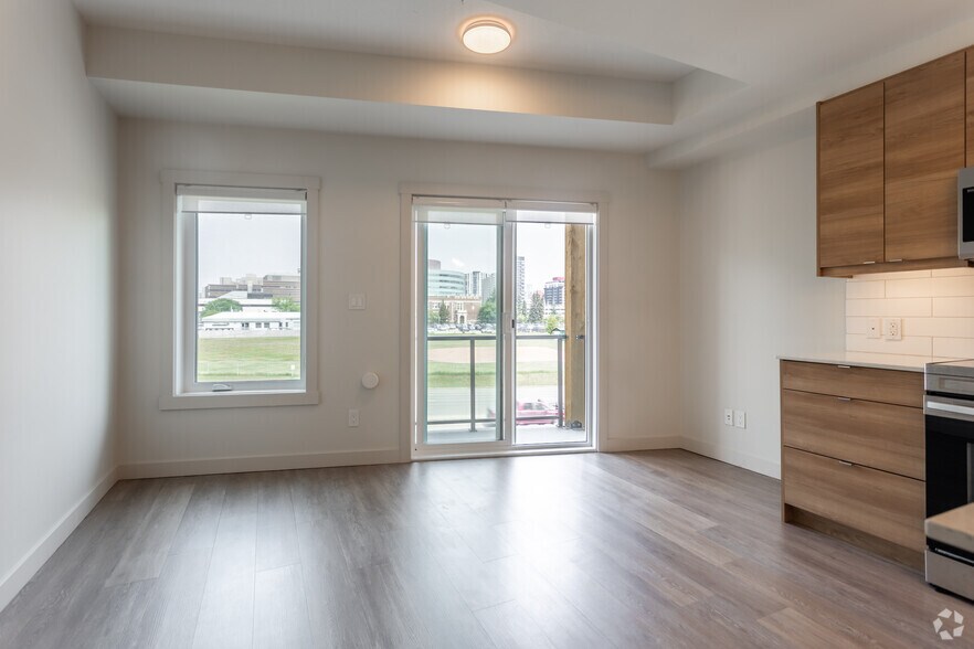 More Photos Of 11329 University Av NW, Edmonton Multifamily For Sale