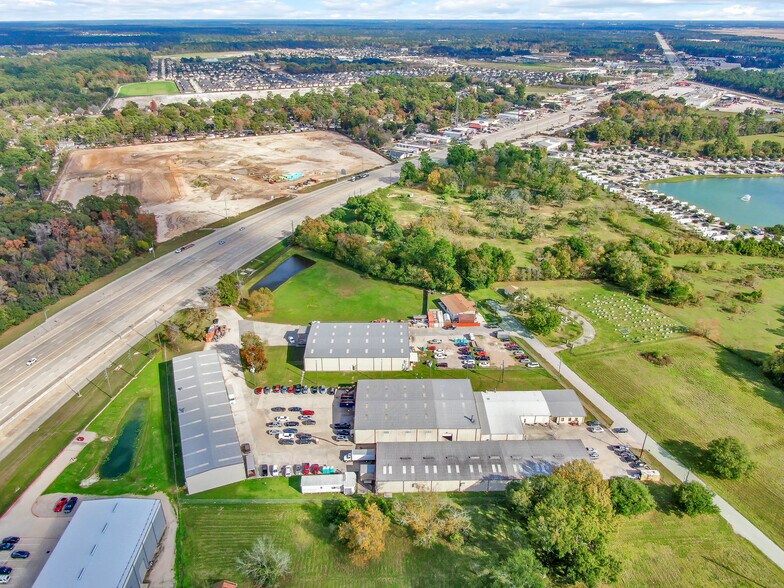 More Photos Of 1720 FM 1960 Rd E, Houston Warehouse For Sale