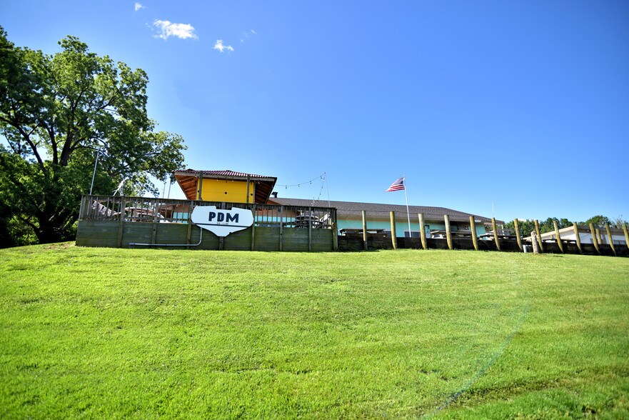 More Photos Of 12364 Neale Sound Dr, Cobb Island Marina For Sale
