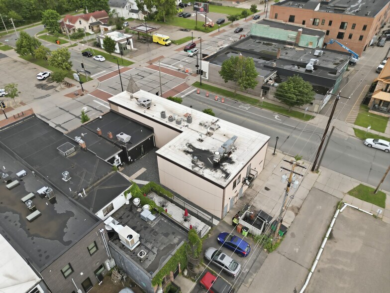 More Photos Of 442 Water St, Eau Claire Bar For Sale