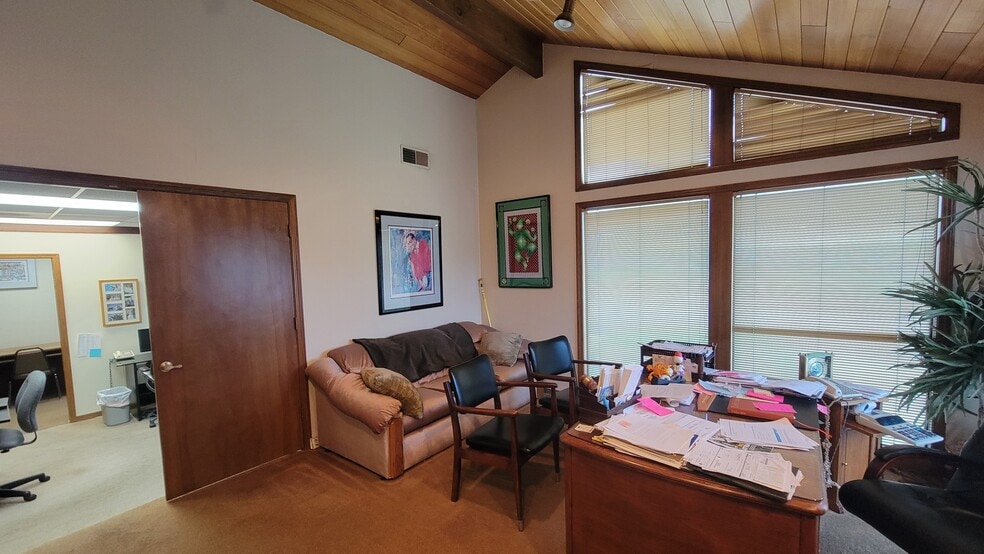 More Photos Of 3787-3795 River Rd N, Keizer Medical For Sale