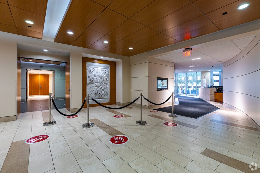 More Photos Of 6277 Sea Harbor Dr, Orlando Office For Sale