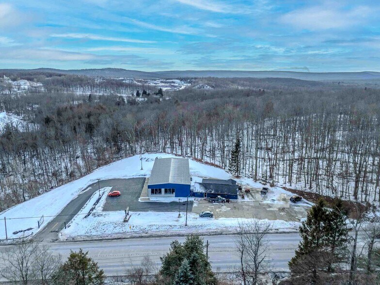 More Photos Of 233 Scranton Pocono Hwy, Moscow Auto Repair For Sale