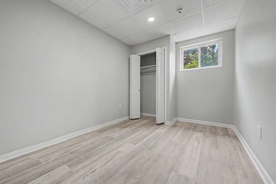 More Photos Of 19323 W Warren Ave, Detroit Storefront Retail Residential For Lease