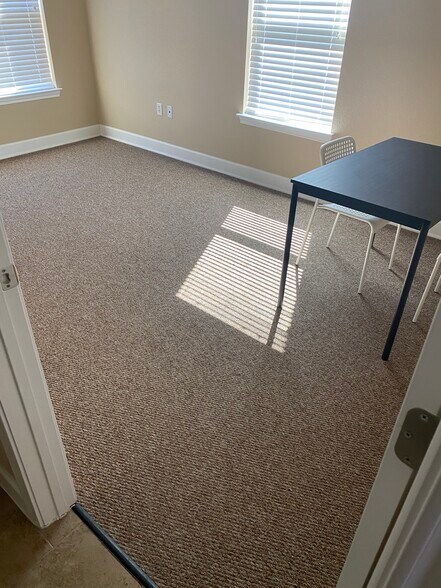 More Photos Of 1101 Satellite Vw, Round Rock Medical For Lease