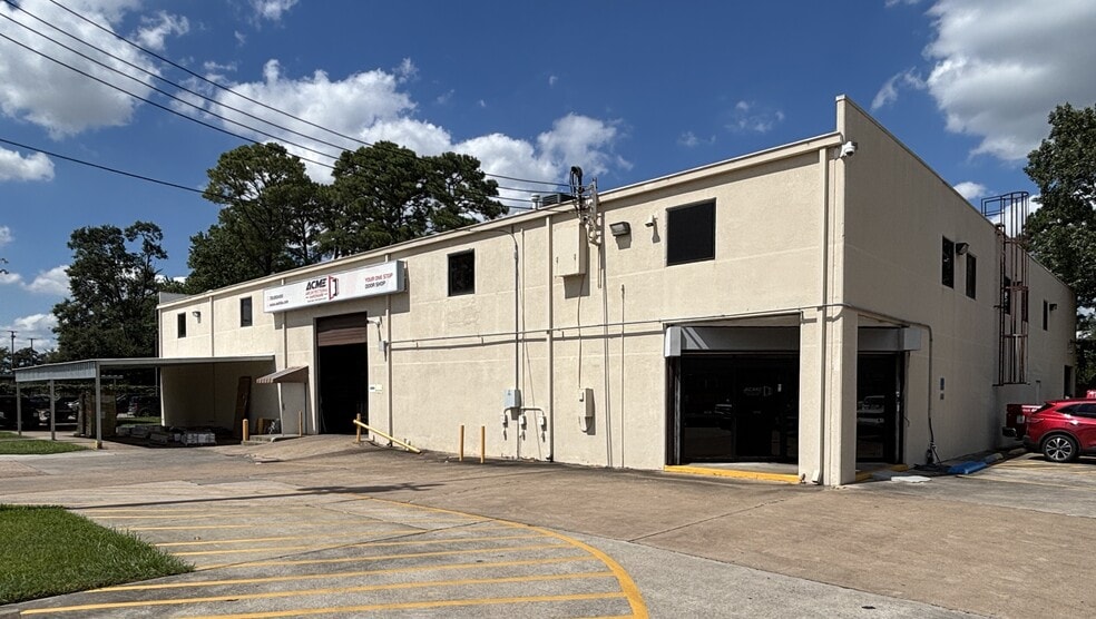 Primary Photo Of 1006 W 34th St, Houston Warehouse For Sale