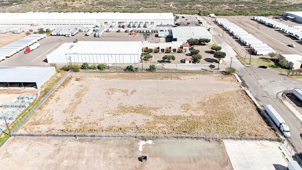 More Photos Of 1126 Black Diamond St, Laredo Land For Sale