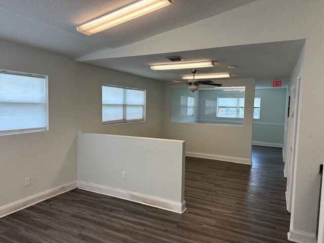 More Photos Of 6740 Taft St, Hollywood Medical For Lease