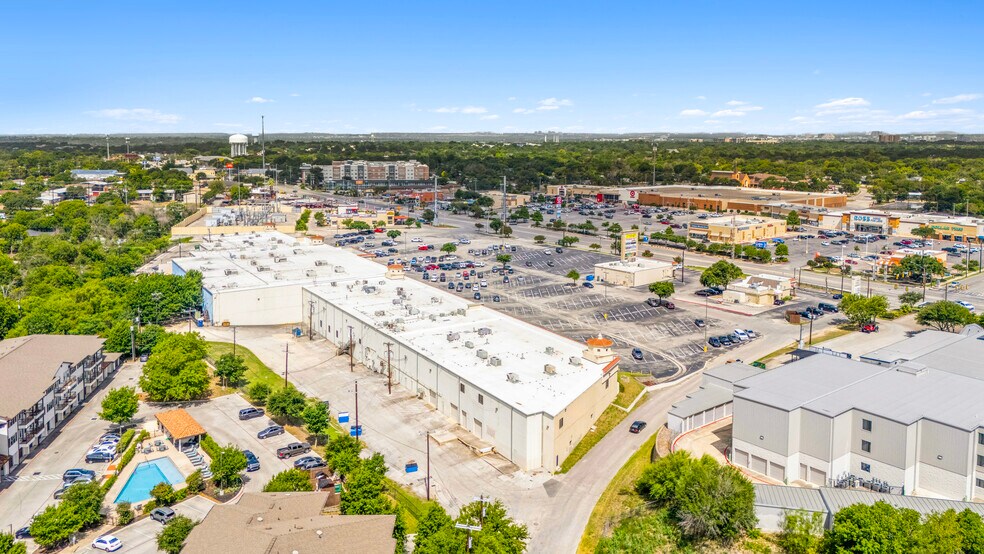 More Photos Of 1230-1248 Austin Hwy, San Antonio Unknown For Lease