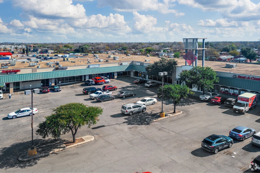 Primary Photo Of 722 SW Military Dr, San Antonio Unknown For Lease