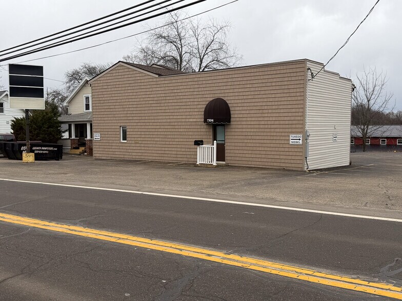 More Photos Of 7304 Wales Ave NW, Canton Office For Sale