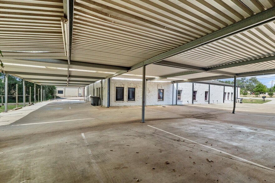More Photos Of 5017 Colleyville Blvd, Colleyville Office For Sale