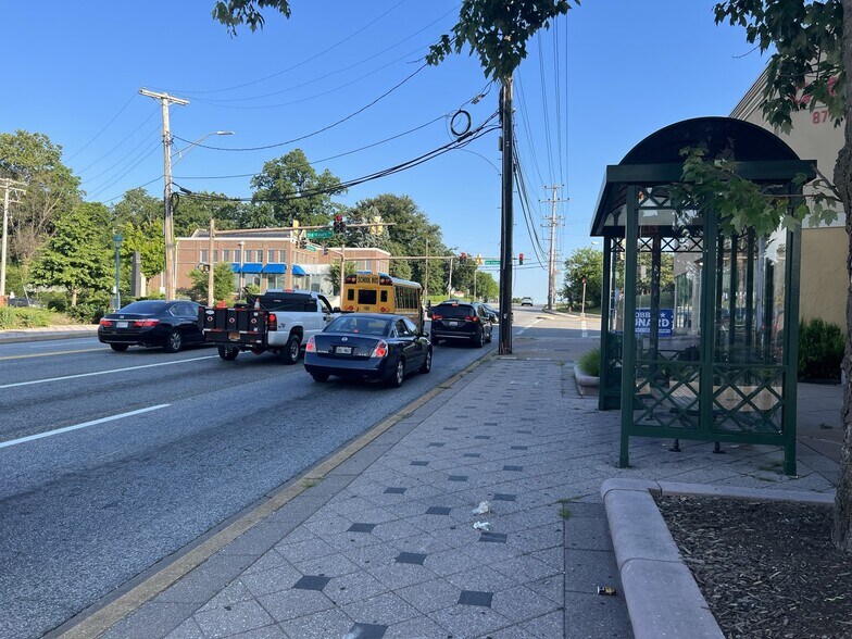 More Photos Of 1515 Reisterstown Rd, Pikesville Office For Lease