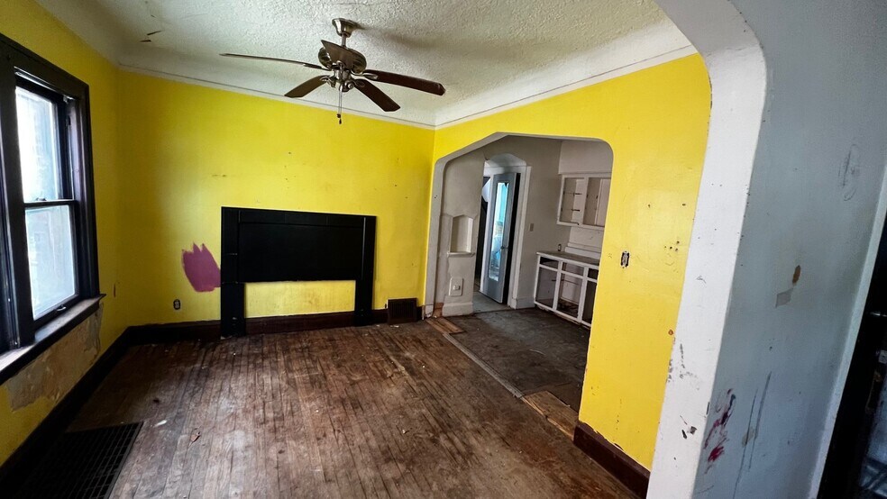 More Photos Of 2265 12th St SW, Akron Apartments For Sale