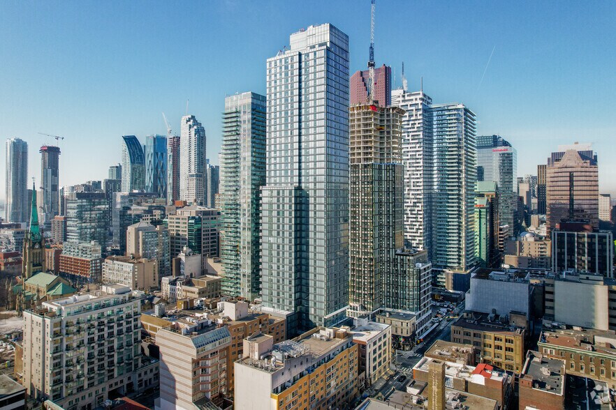 More Photos Of 89 Church St, Toronto Apartments For Sale