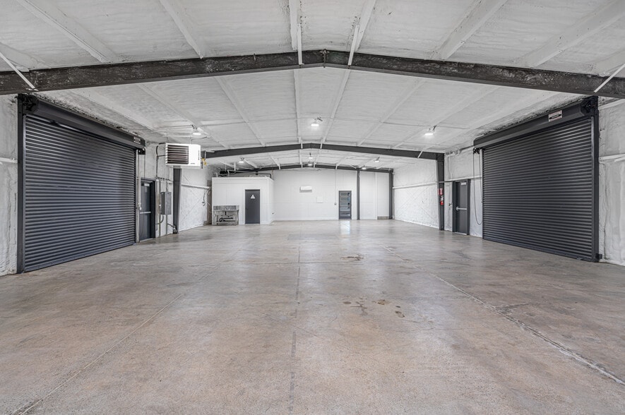 More Photos Of 10342 Old Redwood Hwy, Windsor Warehouse For Sale